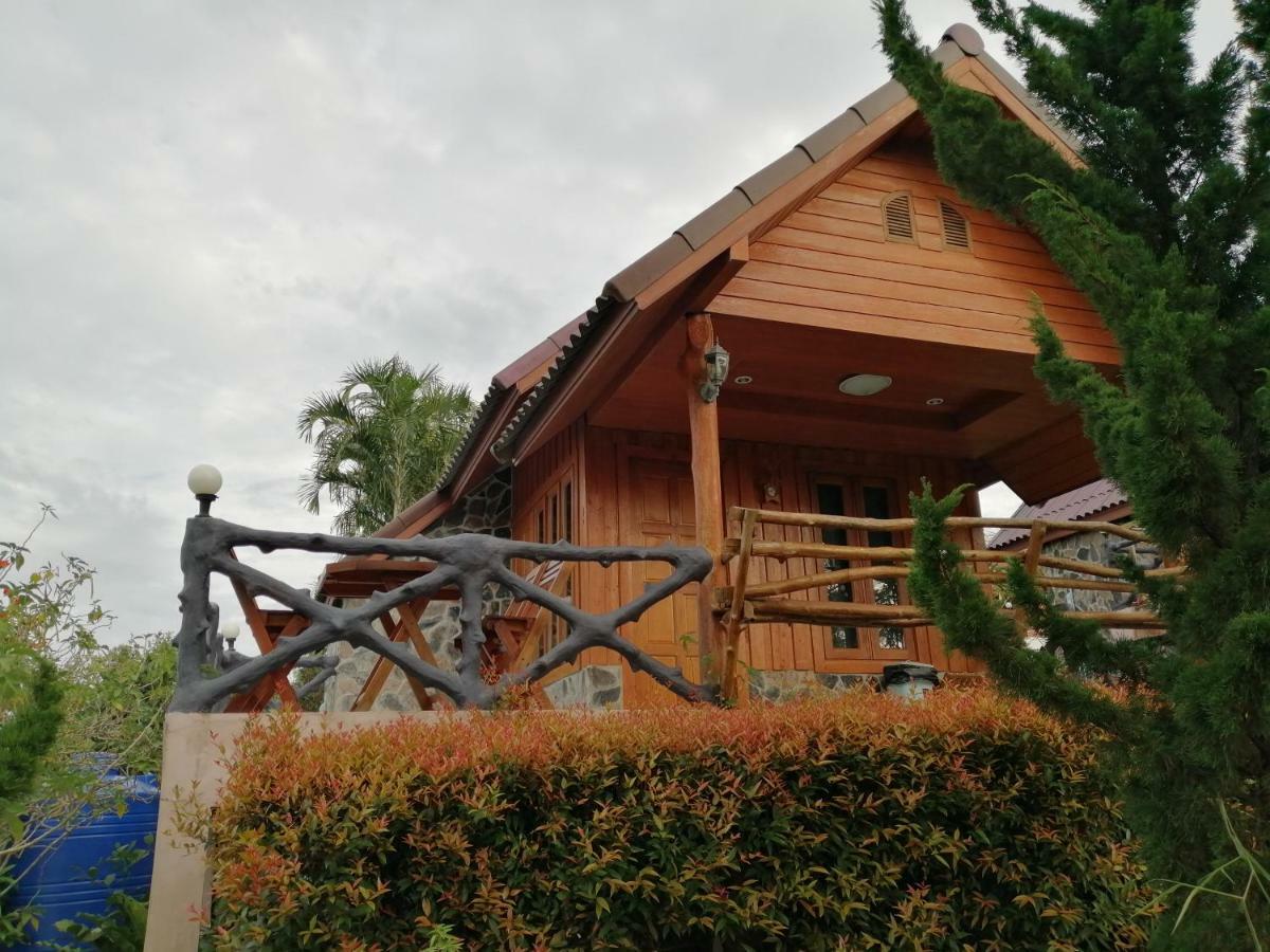 Indah Garden Hill Resort Phetchabun Exterior foto